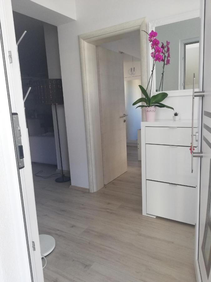 Apartmani Andrea Promajna Exterior photo